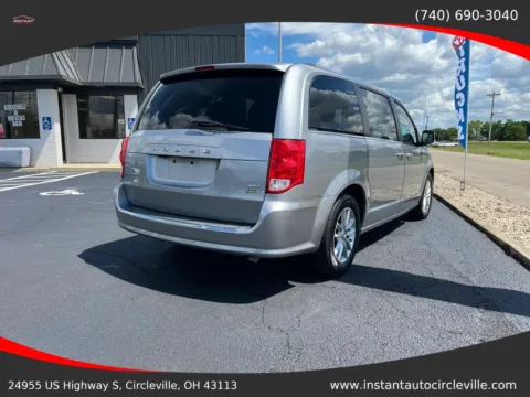 Photos of 2019 Dodge Grand Caravan Passenger SXT Minivan 4D for sale in Circleville, OH at Instant Auto Sales Circleville