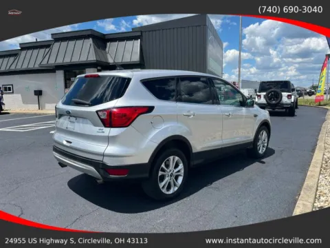 Photos of 2019 Ford Escape SE Sport Utility 4D for sale in Circleville, OH at Instant Auto Sales Circleville