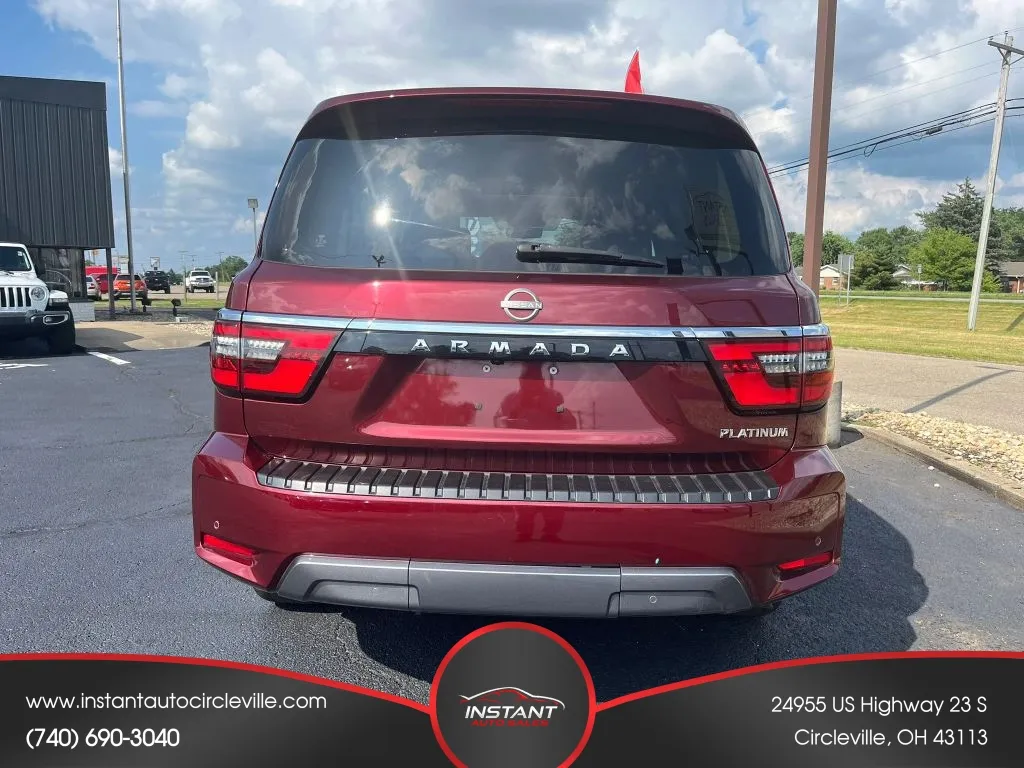 Nissan Armada photo 5