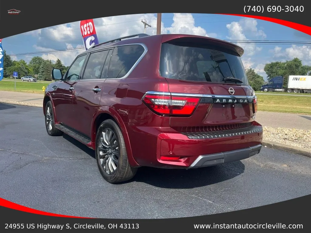 Nissan Armada photo 6