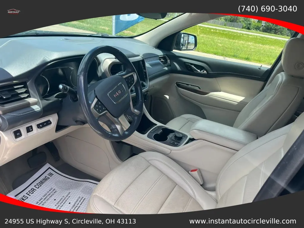 GMC Acadia photo 7