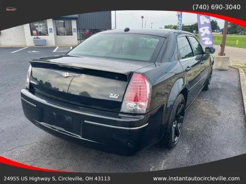 More photos of 2005 Chrysler 300 Touring Sedan 4D at Instant Auto Sales Circleville, OH