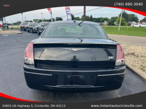 More photos of 2005 Chrysler 300 Touring Sedan 4D at Instant Auto Sales Circleville, OH