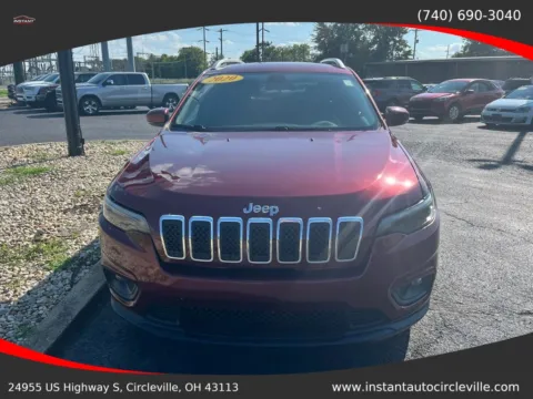 Photos of 2020 Jeep Cherokee Latitude Plus Sport Utility 4D for sale in Circleville, OH at Instant Auto Sales Circleville