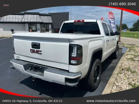 More photos of 2017 GMC Sierra 1500 Crew Cab Denali Pickup 4D 5 3/4 ft at Instant Auto Sales Circleville, OH
