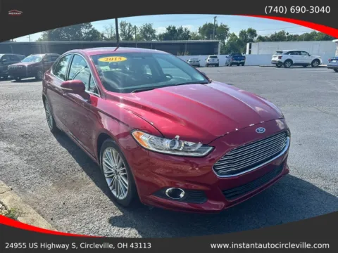 Photos of 2015 Ford Fusion SE Sedan 4D for sale in Circleville, OH at Instant Auto Sales Circleville