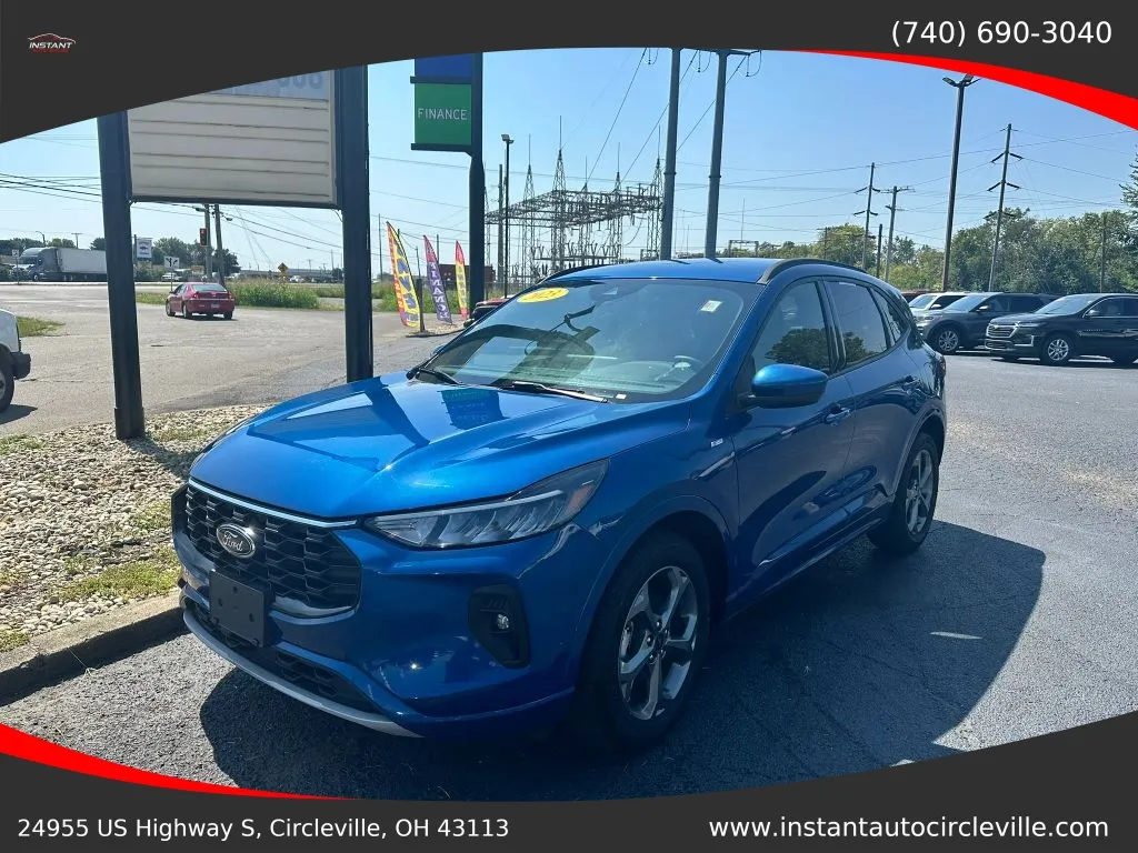 2023 Ford Escape ST-Line Select Hybrid Sport Utility 4D for sale in Circleville, OH
