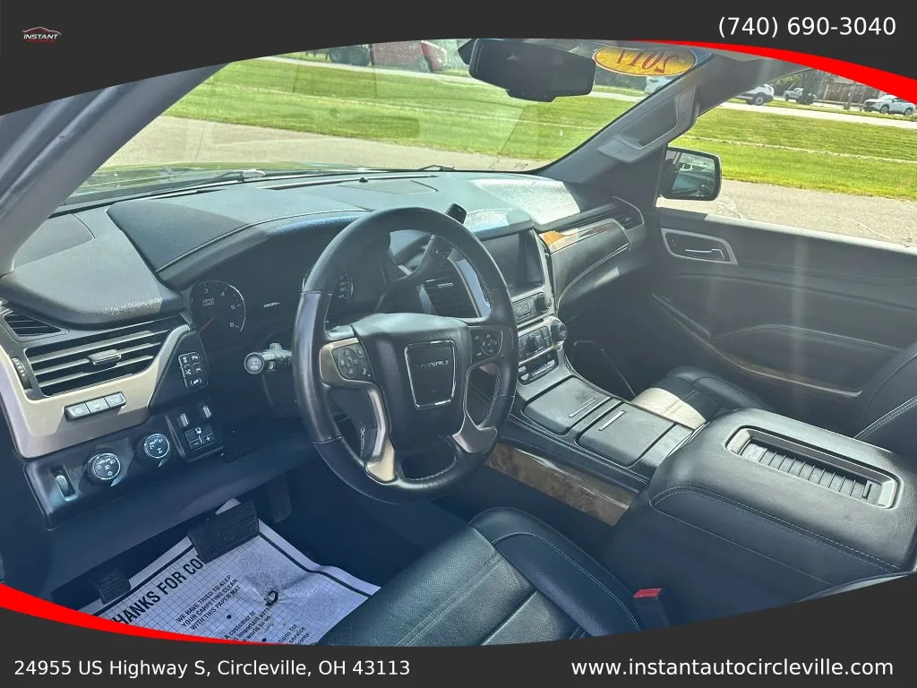 GMC Yukon photo 7