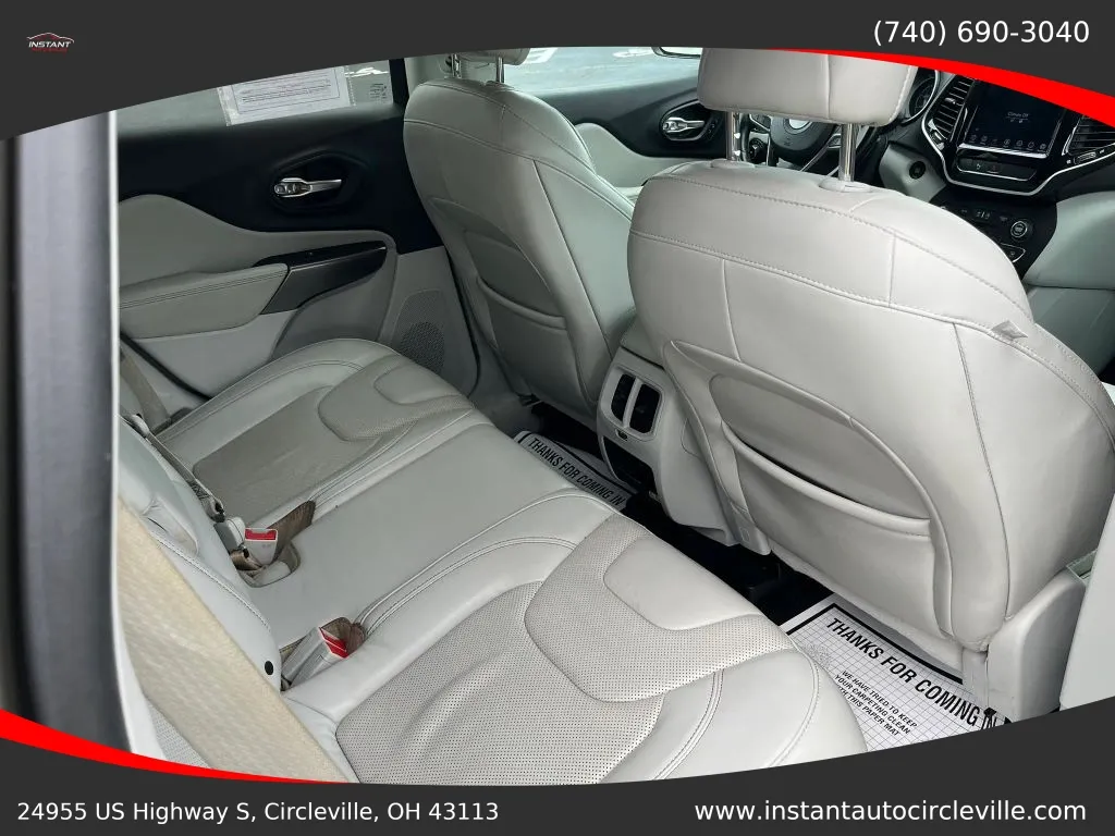 Jeep Cherokee photo 10