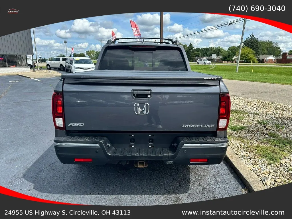 Honda Ridgeline photo 5