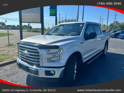 Silver 2016 Ford F-150 SuperCrew Cab XLT Pickup 4D 5 1/2 ft for sale in Circleville, OH