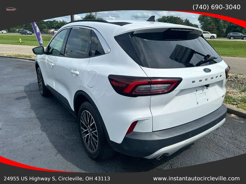 2023 Ford Escape PHEV - Photo 6