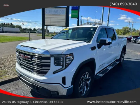 White 2022 GMC Sierra 1500 Crew Cab SLT Pickup 4D 5 3/4 ft for sale in Circleville, OH