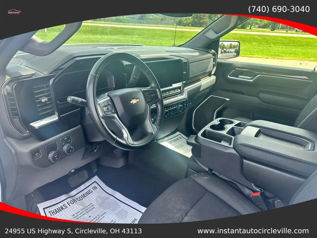 Chevrolet Silverado photo 7