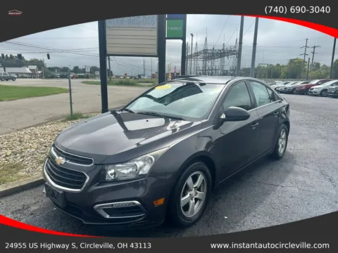 Black 2016 Chevrolet Cruze Limited 1LT Sedan 4D for sale in Circleville, OH