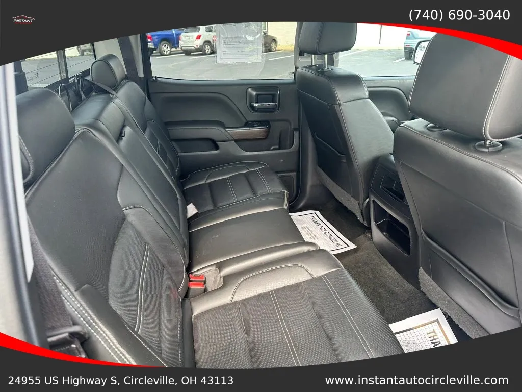GMC Sierra photo 10