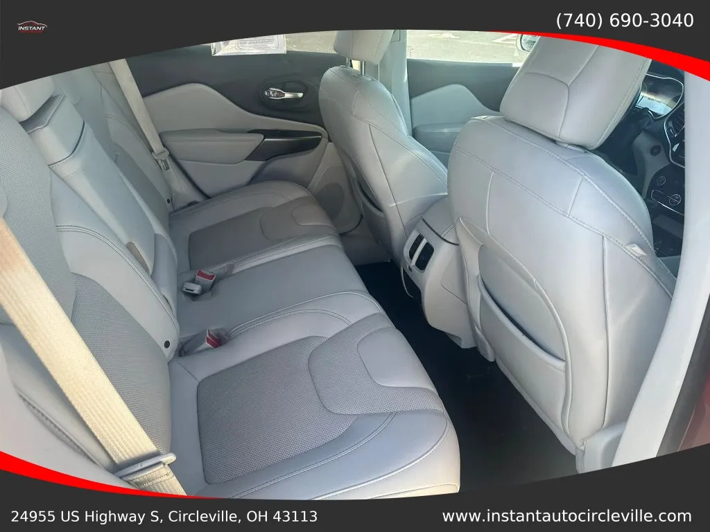 Jeep Cherokee photo 10