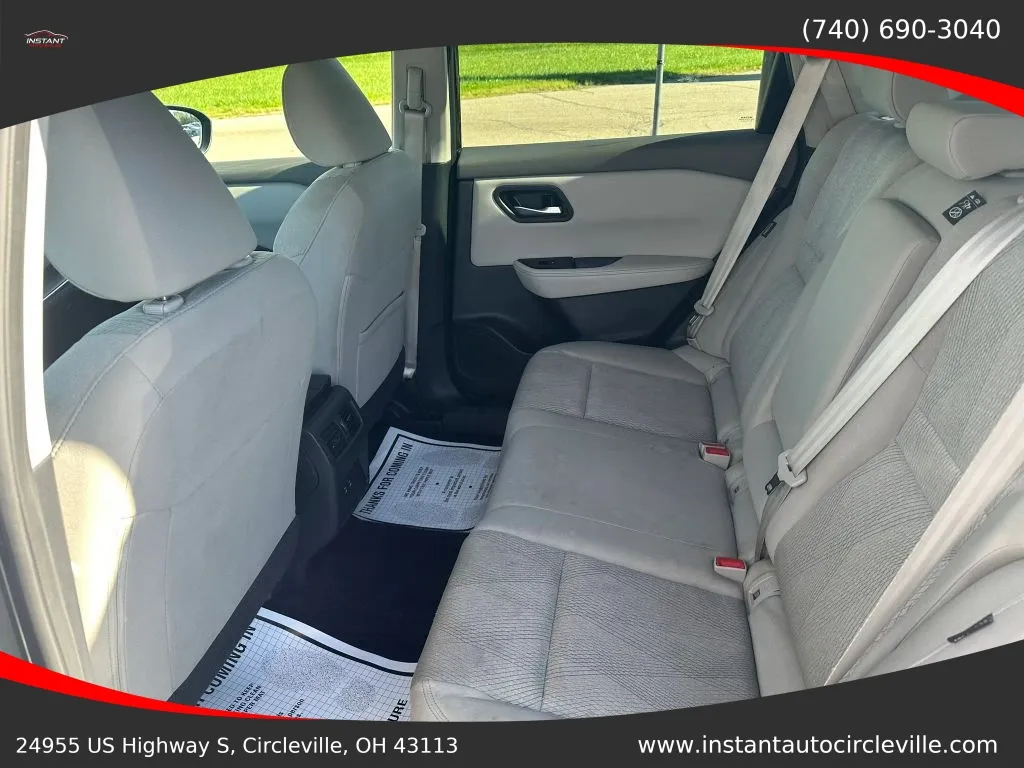 Nissan Rogue photo 8
