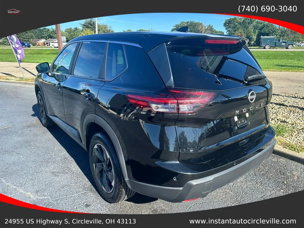 Nissan Rogue photo 6