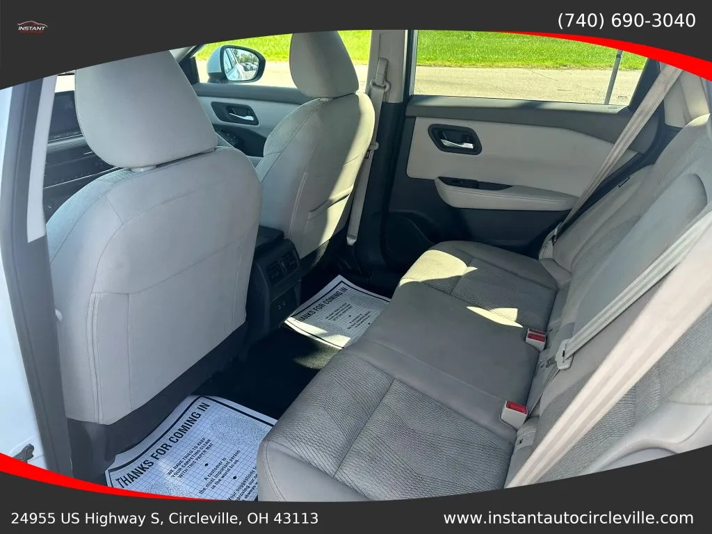 Nissan Rogue photo 8