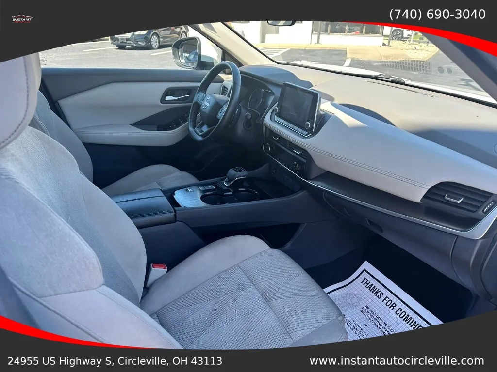 Nissan Rogue photo 9