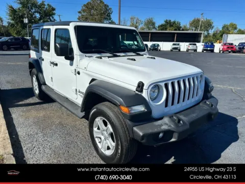 Another view of 2019 Jeep Wrangler Unlimited Sport S Sport Utility 4D for sale in Circleville, OH at Instant Auto Sales Circleville