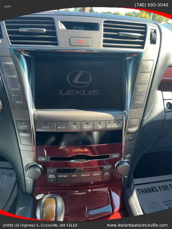 Lexus LS photo 11