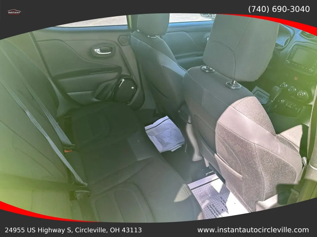Jeep Renegade photo 10