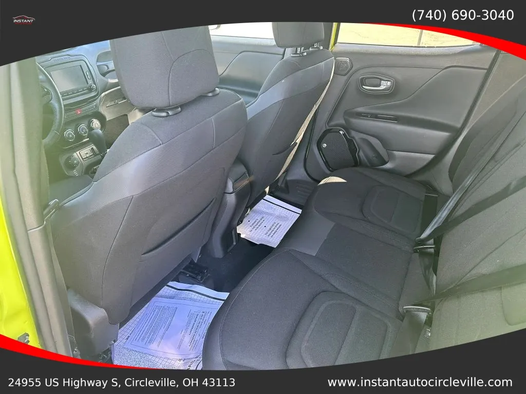 Jeep Renegade photo 8