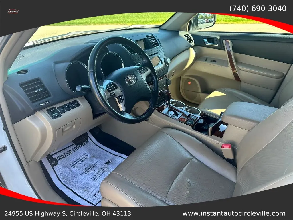 Toyota Highlander photo 7