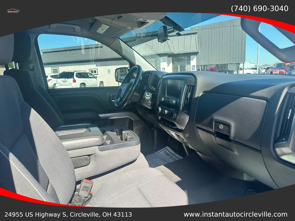 Chevrolet Silverado photo 9