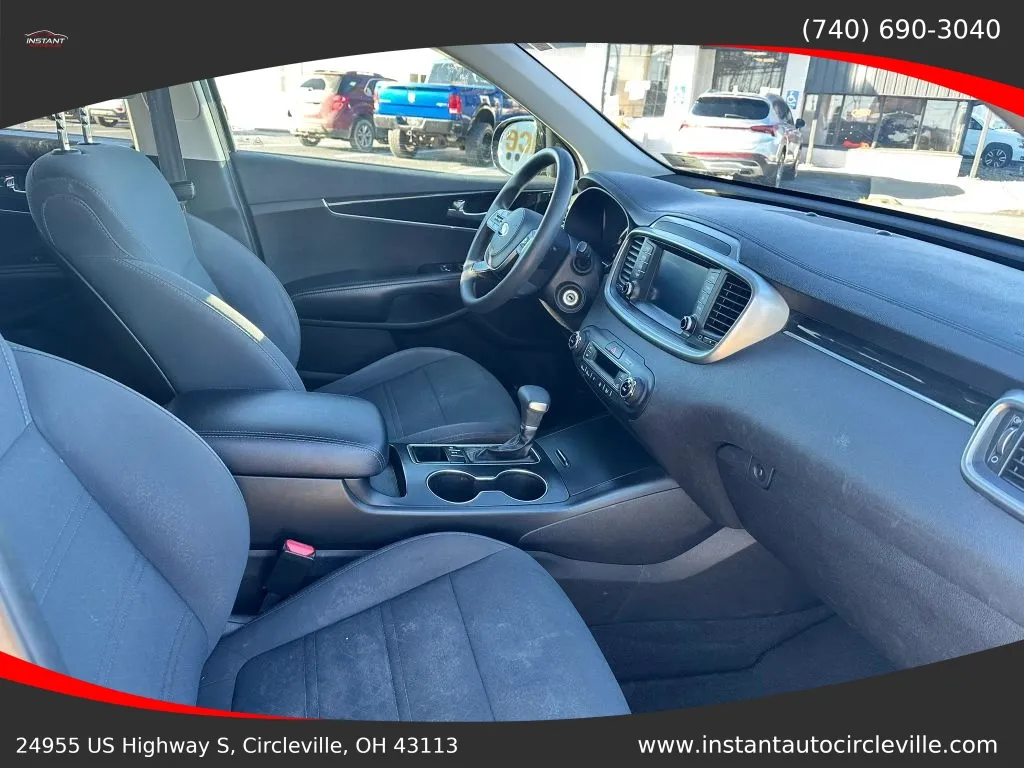Kia Sorento photo 9