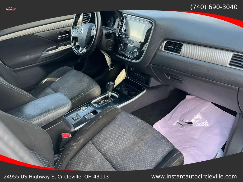 Mitsubishi Outlander photo 9