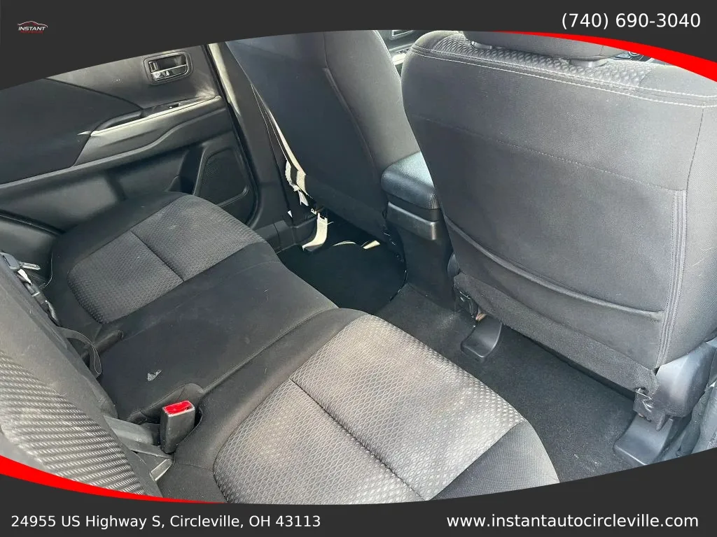 Mitsubishi Outlander photo 10