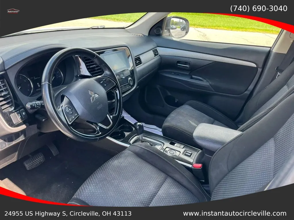 Mitsubishi Outlander photo 7