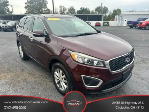 Another view of 2017 Kia Sorento LX Sport Utility 4D for sale in Circleville, OH at Instant Auto Sales Circleville