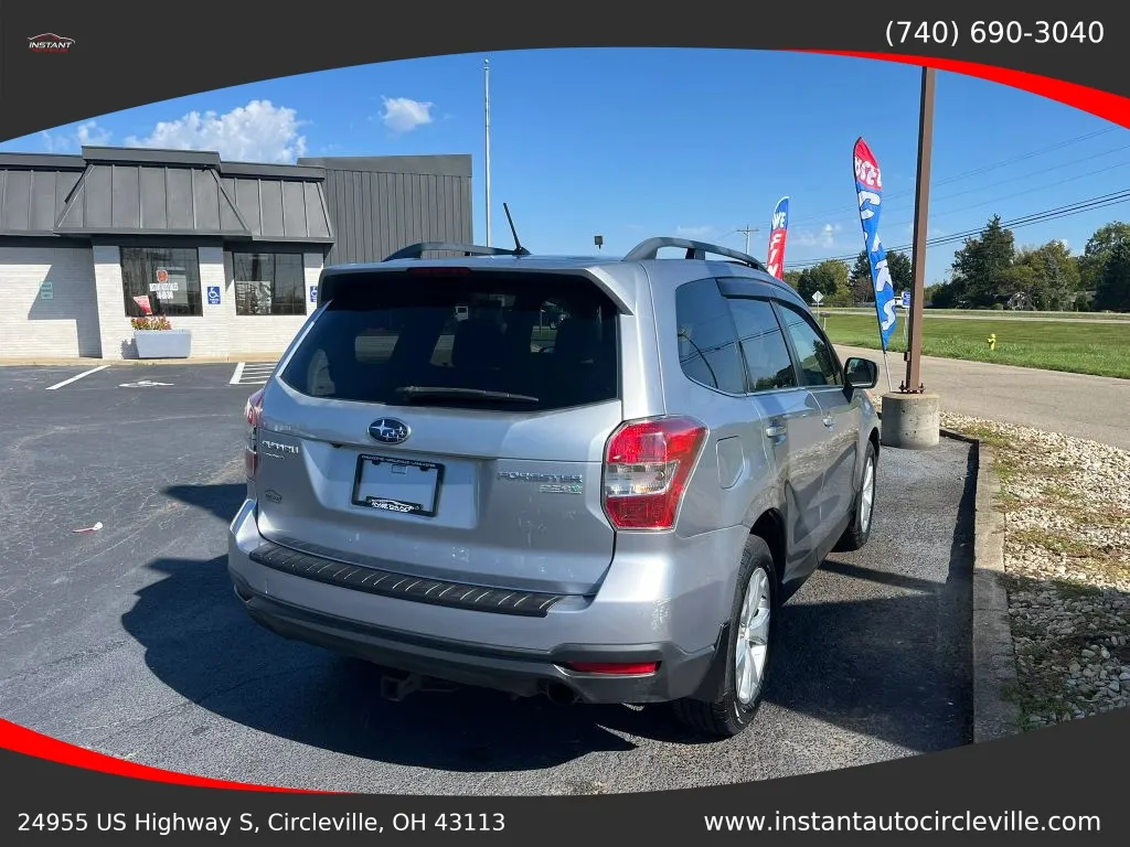 Subaru Forester photo 4