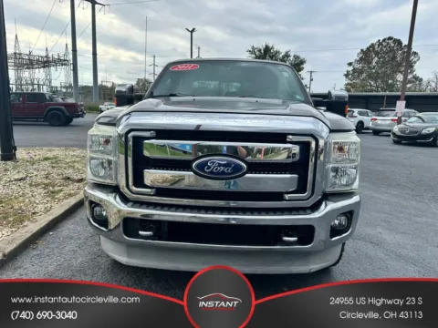 Photos of 2011 Ford F250 Super Duty Crew Cab XLT Pickup 4D 6 3/4 ft for sale in Circleville, OH at Instant Auto Sales Circleville