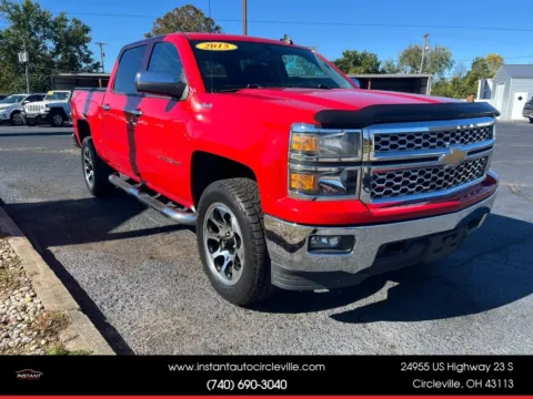 Another view of 2015 Chevrolet Silverado 1500 Crew Cab LT Pickup 4D 5 3/4 ft for sale in Circleville, OH at Instant Auto Sales Circleville