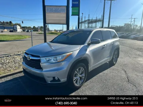 Unknown 2014 Toyota Highlander LE Plus Sport Utility 4D for sale in Circleville, OH