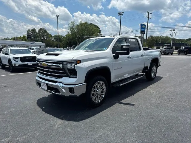 2026 Chevrolet Silverado 2500 HD LTZ - Photo 17