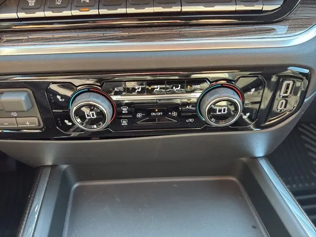 2026 Chevrolet Silverado 2500 HD LT - Photo 9