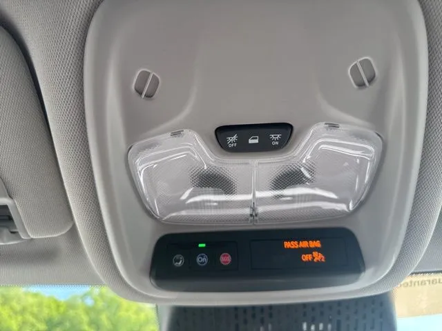 2027 Chevrolet Bolt LT - Photo 20