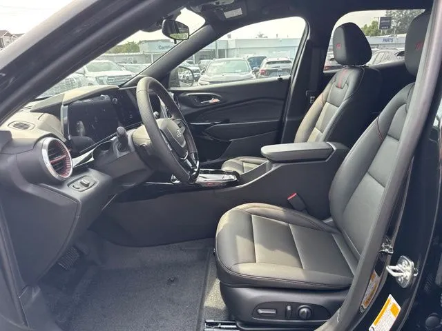 2026 Chevrolet Trax RS - Photo 8