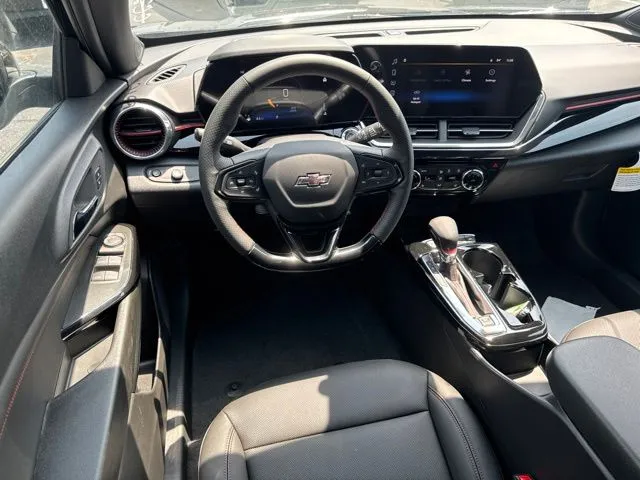2026 Chevrolet Trax RS - Photo 5