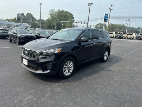 More photos of 2019 Kia Sorento L at Duke Chevrolet GMC, VA