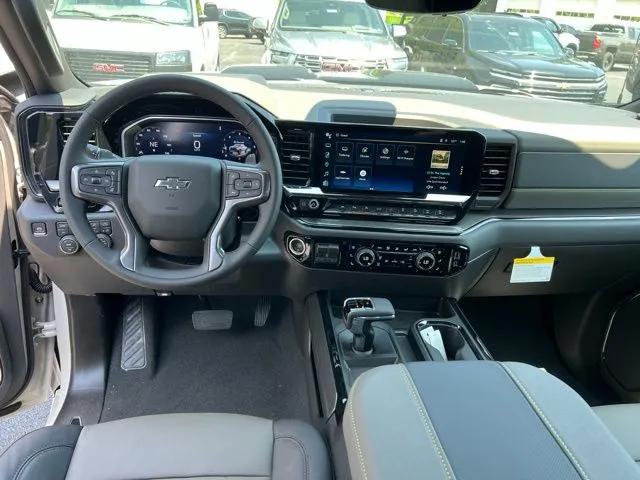 2026 Chevrolet Silverado 1500 ZR2 - Photo 9