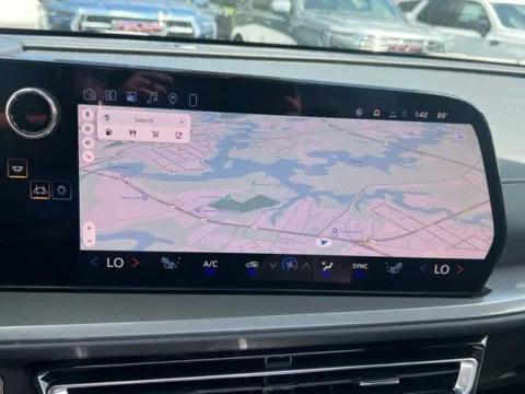 More photos of 2027 Chevrolet Traverse LT at Duke Chevrolet GMC, VA