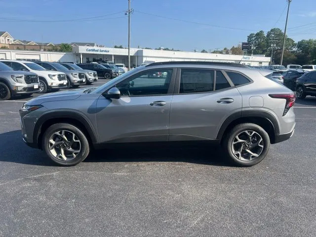 2026 Chevrolet Trax LT - Photo 16