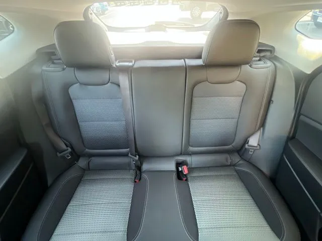 2026 Chevrolet Trax LT - Photo 11